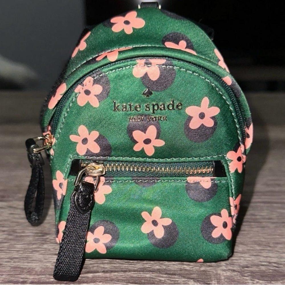 Kate Spade Chelsea Floral Daisy Backpack Coin Purse